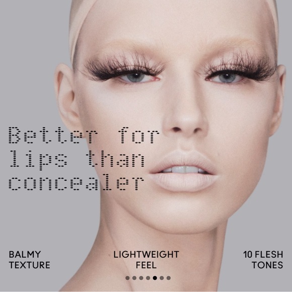 MAC Cosmetics: MAC Pro Lip Erase in Light Neutral - Picture 2 of 4